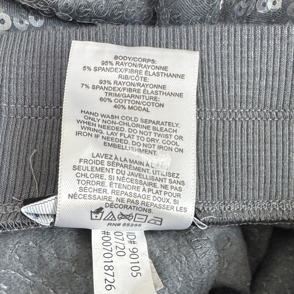 Express Gray sequin Knit pants size XS/TP - Picture 6 of 6